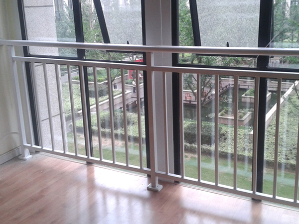 小區(qū)窗戶護(hù)欄 小區(qū)窗戶護(hù)欄