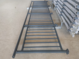 陽臺(tái)鋅鋼護(hù)欄 陽臺(tái)鋅鋼護(hù)欄