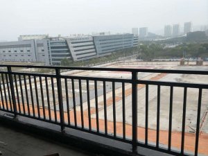 陽臺護欄哪種材料好？