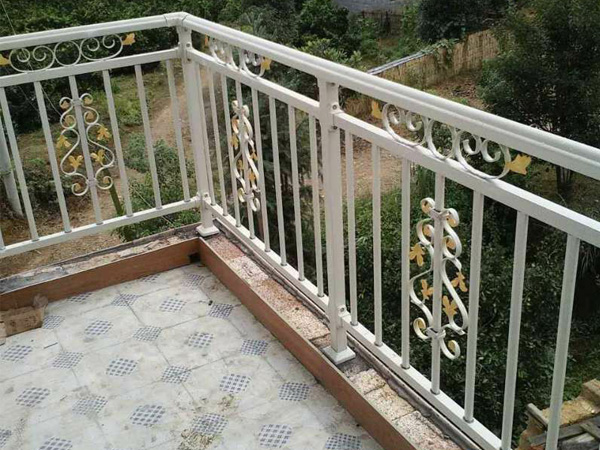 陽臺護欄采購技巧 陽臺護欄采購技巧