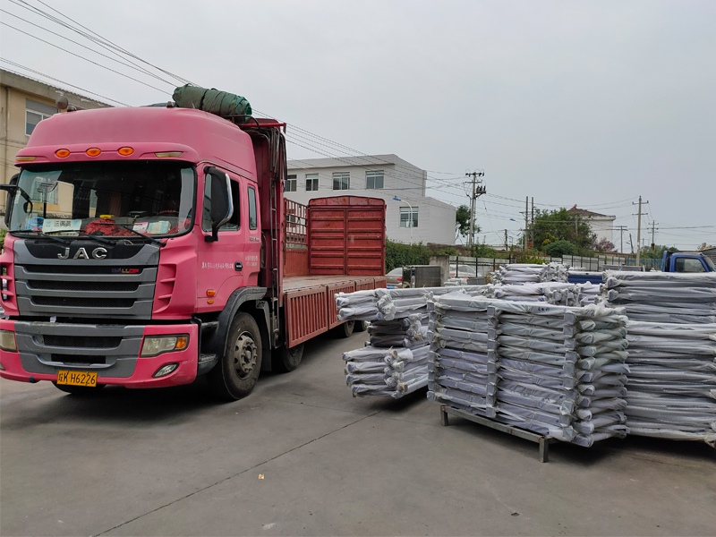 金用護欄2020年9月10日鋅鋼窗戶護欄發(fā)貨! 金用護欄2020年9月10日鋅鋼窗戶護欄發(fā)貨!