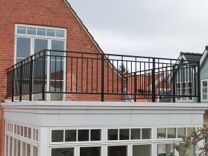 陽臺護欄價格多少錢一米？