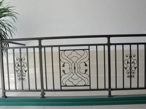 鋅鋼護欄為什么比較耐用？