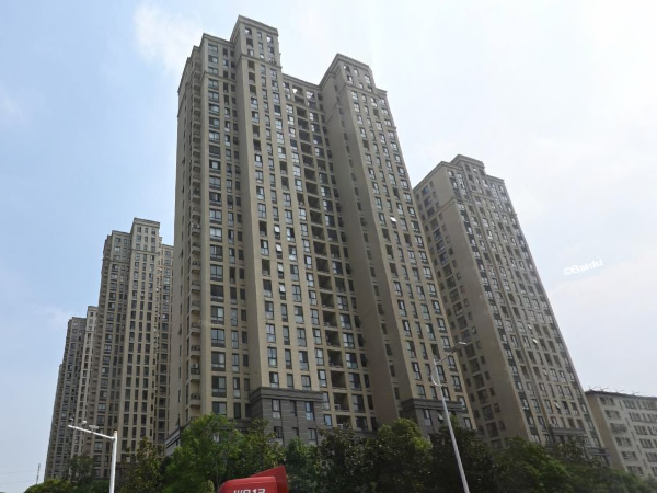 揚州奧園湖濱名都小區空調護欄、樓梯扶手定制