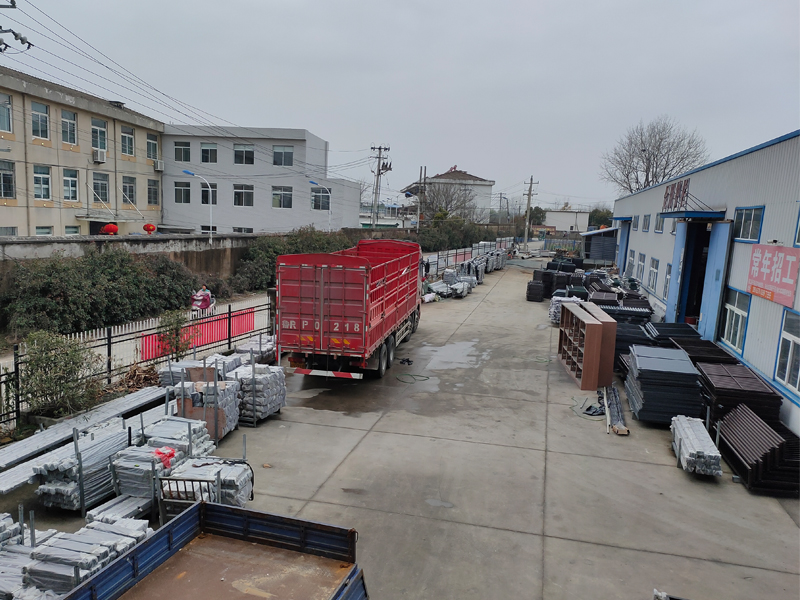 金用護欄2021年2月28日上午鋅鋼百葉窗發貨! 金用護欄2021年2月28日上午鋅鋼百葉窗發貨!