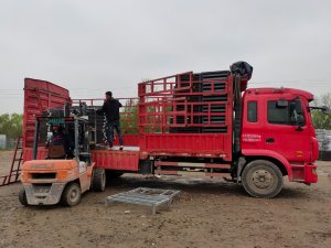 金用護欄2021年3月31日鋅鋼百葉窗發貨！