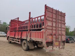 金用護欄2021年4月13日鋅鋼樓梯扶手發貨！