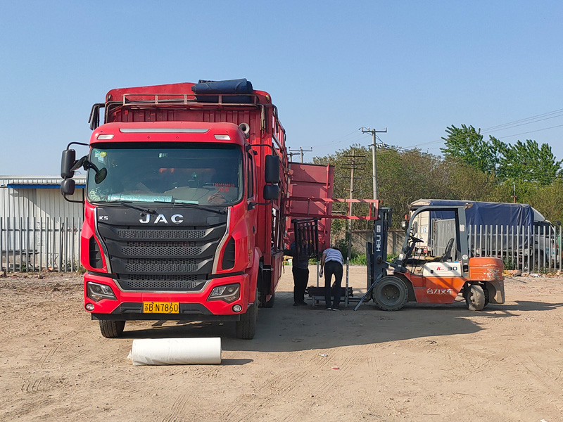 金用護欄2021年4月19日鋅鋼護窗欄桿發(fā)貨! 金用護欄2021年4月19日鋅鋼護窗欄桿發(fā)貨!