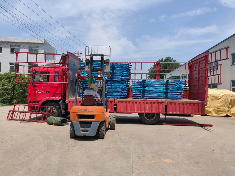 金用護欄2021年6月4日鋅鋼陽臺護欄發(fā)貨！