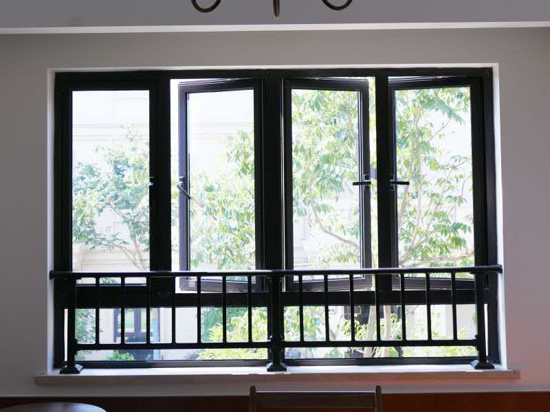飄窗護欄結構組成 飄窗護欄結構組成