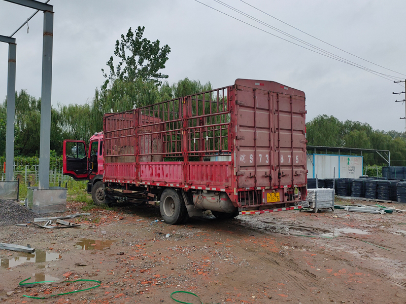 金用護(hù)欄2021年8月14日鋅鋼空調(diào)欄桿發(fā)貨! 金用護(hù)欄2021年8月14日鋅鋼空調(diào)欄桿發(fā)貨!