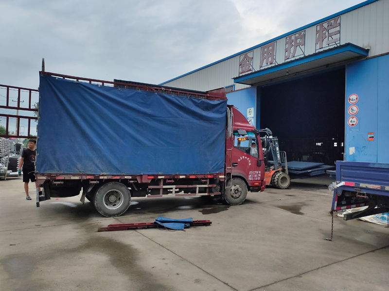 金用護欄2021年8月28日鋅鋼百葉窗發貨！