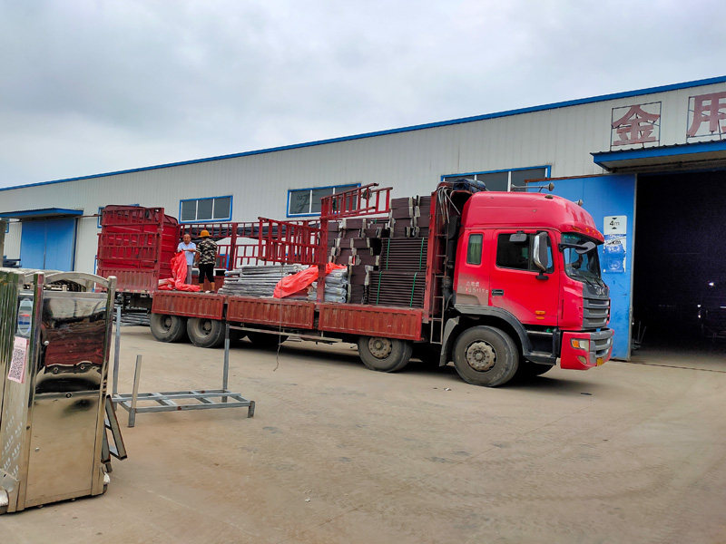 金用護欄2021年9月8日鋅鋼空調護欄發貨！