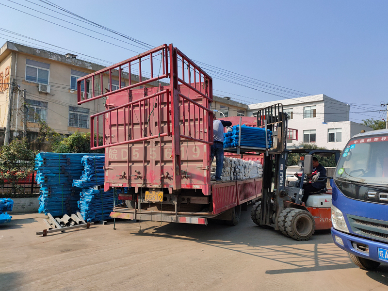 金用護欄2021年10月30日鋅鋼陽臺欄桿發貨! 金用護欄2021年10月30日鋅鋼陽臺欄桿發貨!