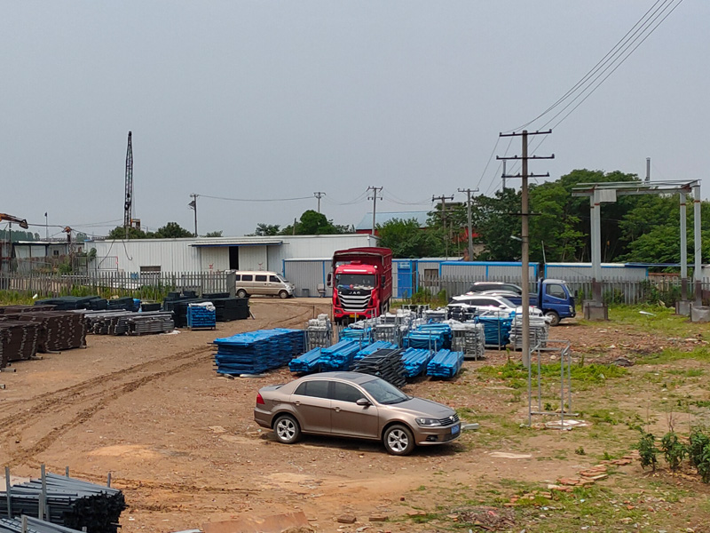 金用護(hù)欄2022年6月2日鋅鋼百葉窗裝車發(fā)貨! 金用護(hù)欄2022年6月2日鋅鋼百葉窗裝車發(fā)貨!