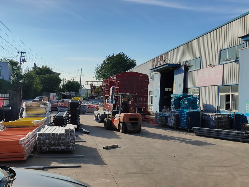 金用護(hù)欄2022年8月5日鋅鋼組裝式護(hù)欄裝車發(fā)貨! 金用護(hù)欄2022年8月5日鋅鋼組裝式護(hù)欄裝車發(fā)貨!