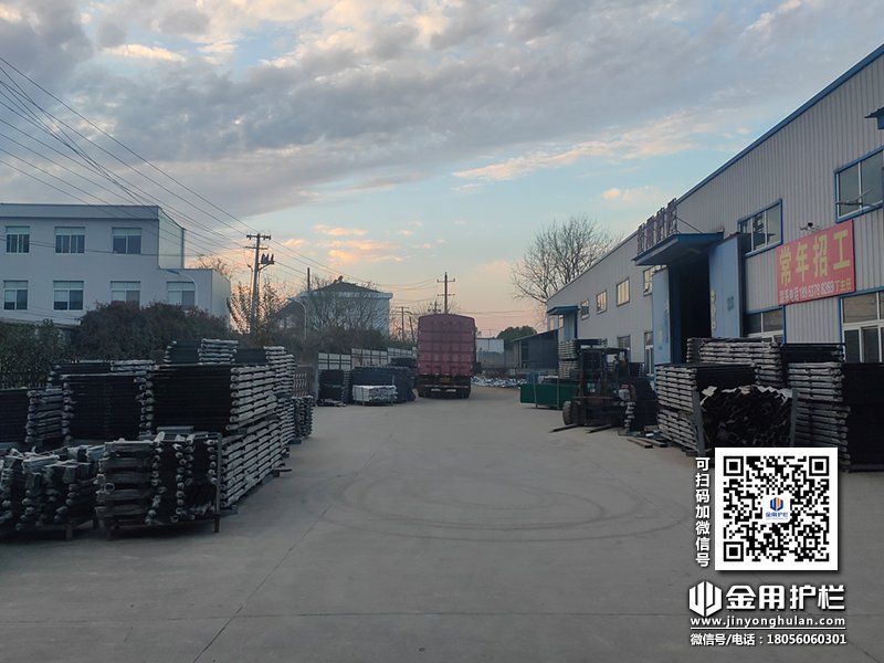 2023年12月13日鋅鋼百葉窗裝車發貨! 2023年12月13日鋅鋼百葉窗裝車發貨!