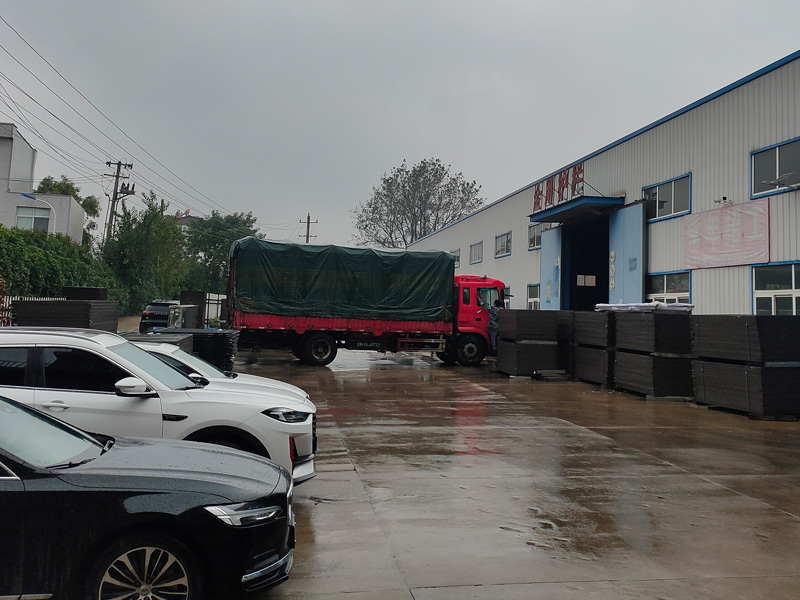 2024年10月21日鋅鋼百葉窗裝車發貨！