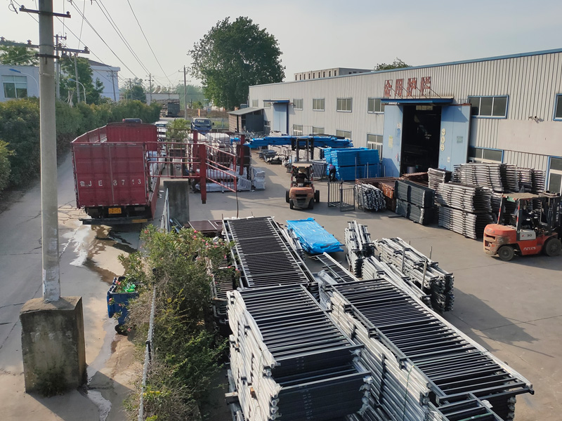 2025年5月14日鋅鋼圍墻護(hù)欄裝車(chē)發(fā)貨！