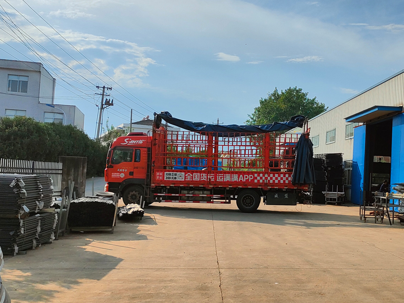 2025年11月3日鋅鋼百葉窗裝車發(fā)貨! 2025年11月3日鋅鋼百葉窗裝車發(fā)貨!